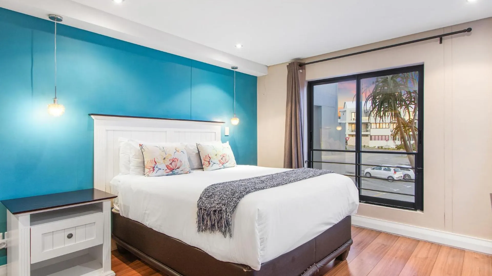 Eden On The Bay 108 By Host Agents Daire Bloubergstrand 0*,