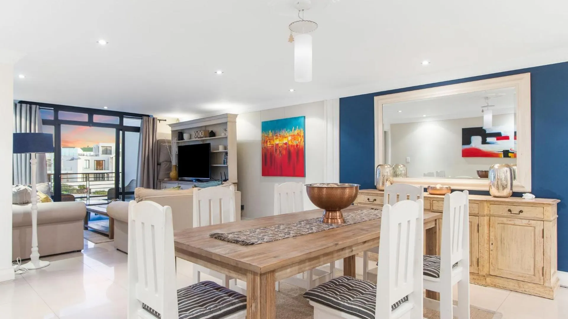 Eden On The Bay 108 By Host Agents Daire Bloubergstrand