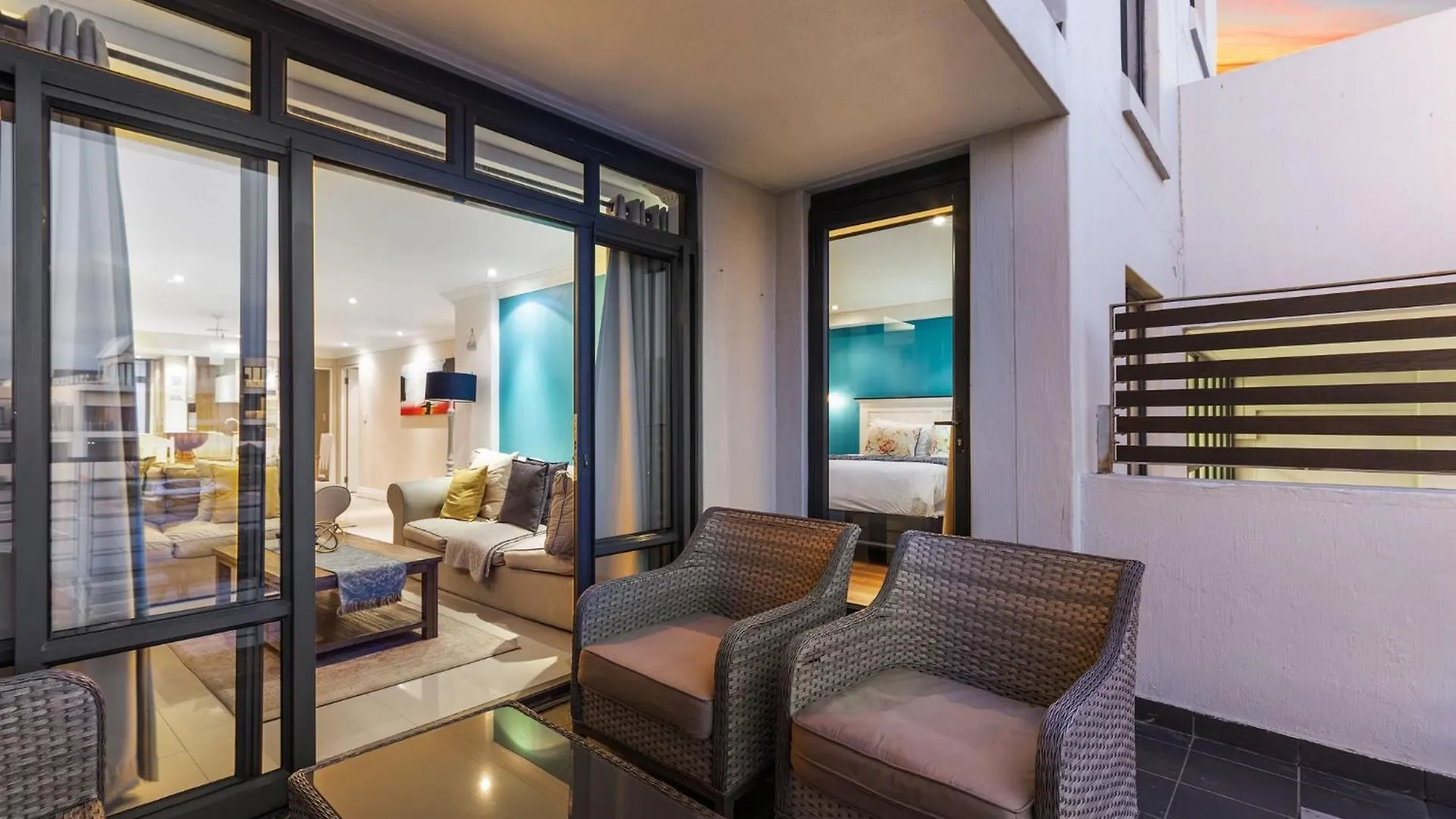 Eden On The Bay 108 By Host Agents Daire Bloubergstrand